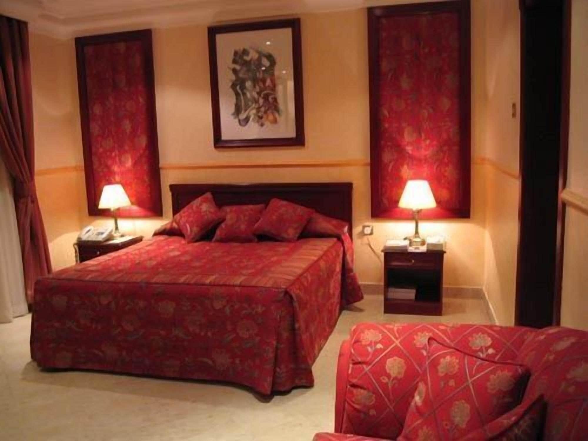 Al Bustan Hotel Doha Exterior photo