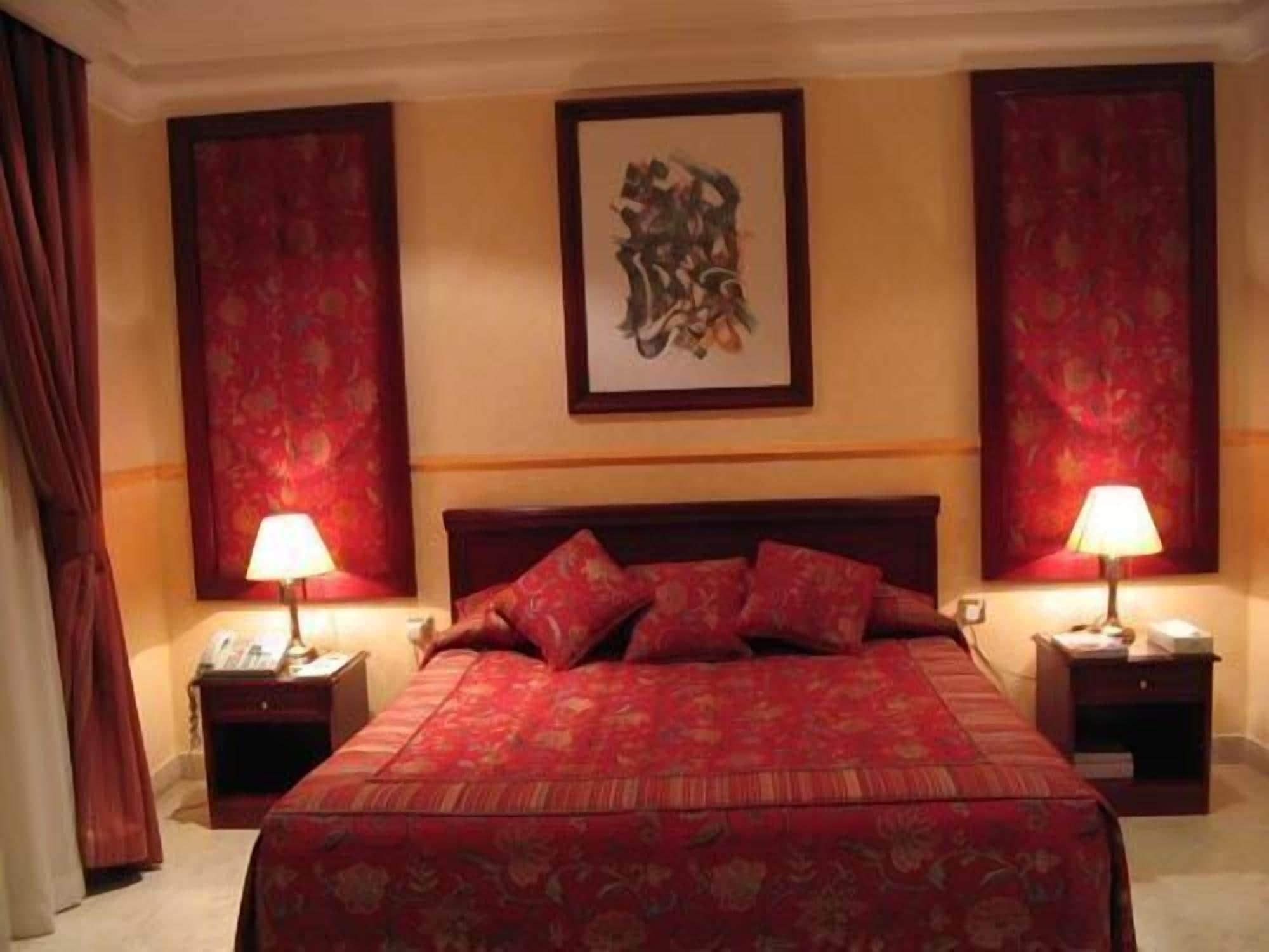 Al Bustan Hotel Doha Exterior photo